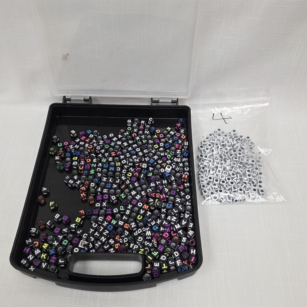 Mixed Alphabet Cube Beads Lot Black & White Acrylic Letter Beads Jewelry Craft M